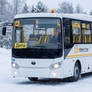 Автобус для школьной группы: требования и безопасность