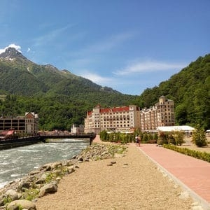 Экскурсии в Сочи для школьников: море, Олимпийский парк и горы