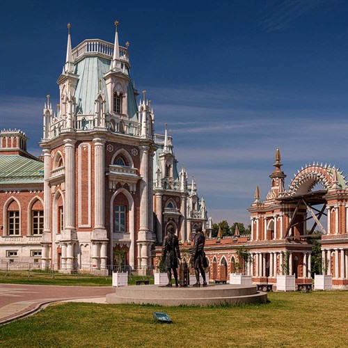 Московская сказка из XVIII века: что скрывает Царицыно Московская сказка из XVIII века: что скрывает Царицыно