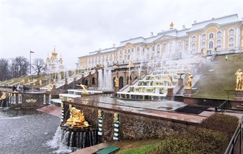 Происшествие в Большом петергофском дворце